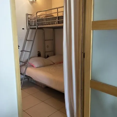 Face A La * Saint-Raphael (Var)